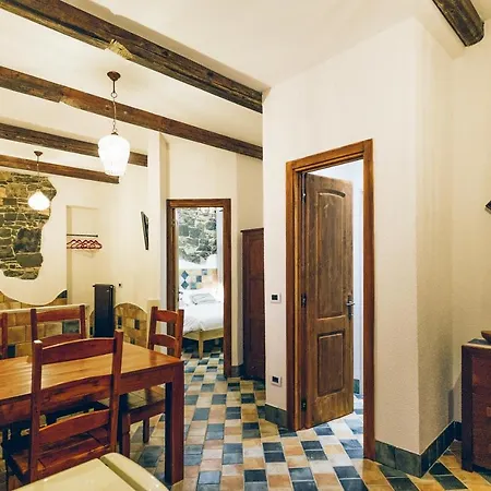 Aquila D'oro Guest house *